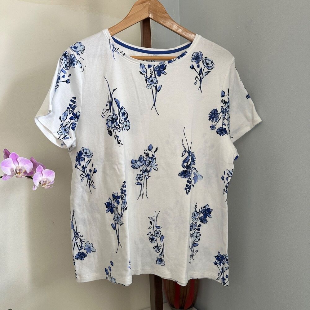 Croft & Borrow Womens XL Petite Soft White Blue Floral Cotton Short Sleeve Shirt